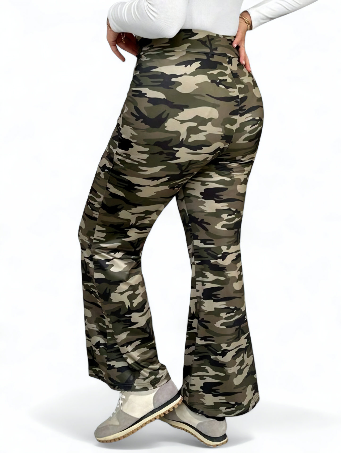 🏷️ Maskáčové elastické legíny 3XL